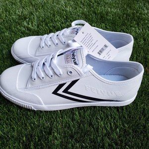 Feiyue  - NWT, Fei Lo 1920 Leather White/Black - UNISEX M9/W11